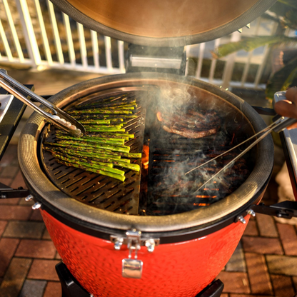 Kamado Joe - Classic Joe™ III 18-inch Charcoal Grill in Red with Cart