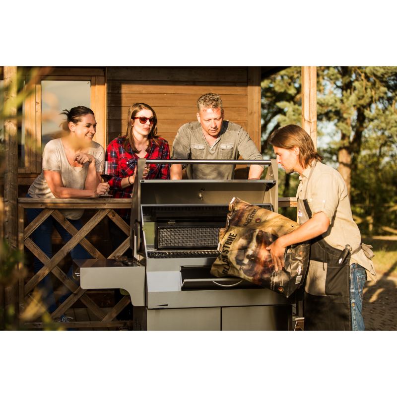 Napoleon - Charcoal Professional Cart BBQ